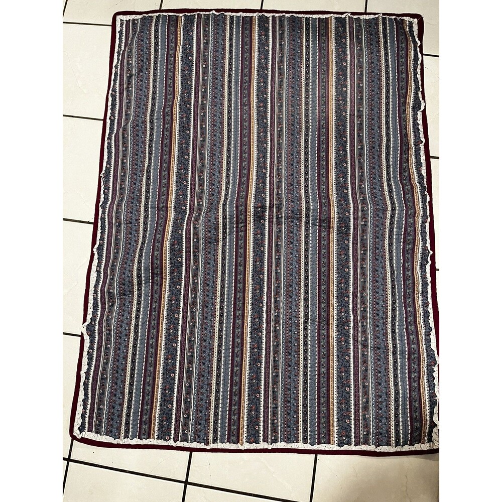 Vintage Americana Quilted Blanket with Stripe Floral Pattern and Ruffle Trim